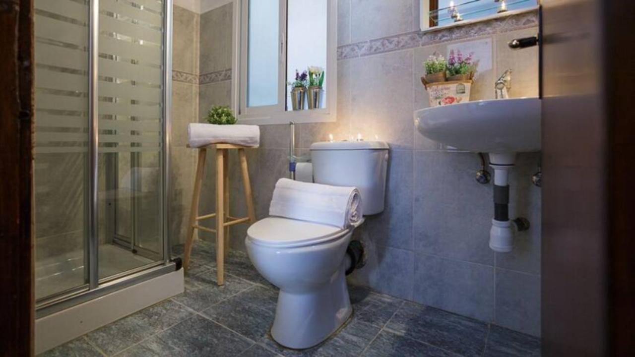Appartement Geranios Wifi En Plena Puerta Purchena Almería
